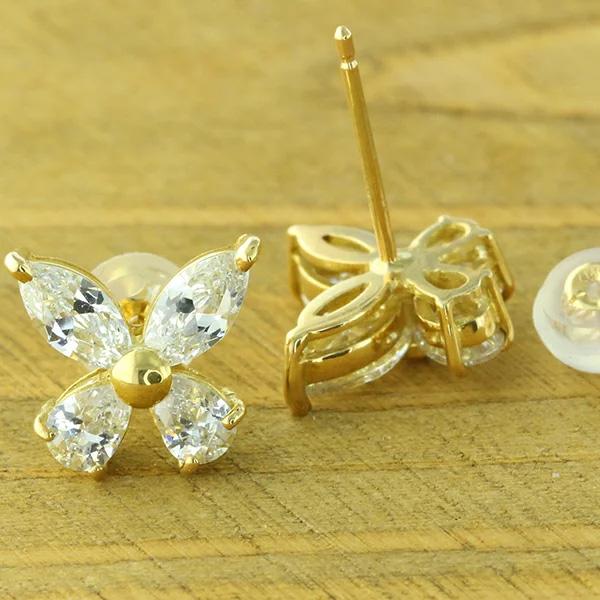 ピアス キュービックジルコニア ちょうちょう 蝶 スタッドピアス 18金 k18 18k レディース ジュエリー アクセサリーの画像