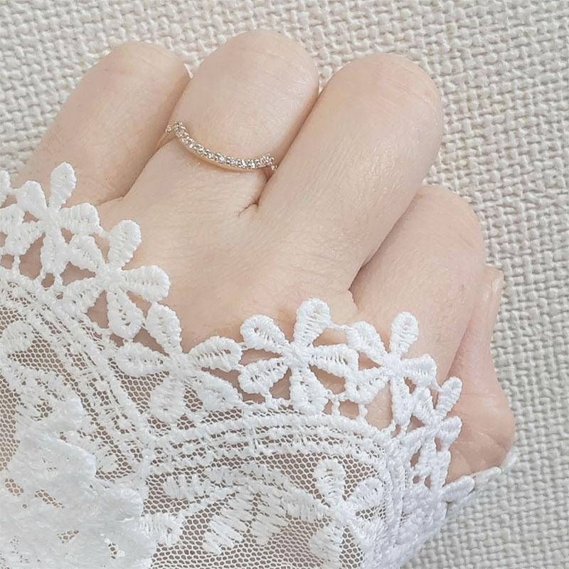 ダイヤモンド スマイル ライン 指輪 18金 ダイヤ 0.20ctの画像