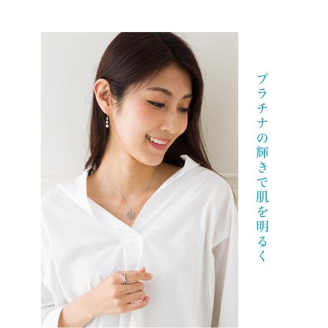 プラチナ プラチナ900 pt900 ダイヤモンド ネックレス ペンダント フラワー 0.05ctの画像
