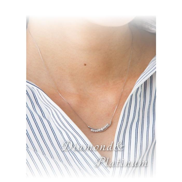 pt900 ダイヤモンド ラインネックレス ダイヤ 0.3ct プラチナ900 ペンダント レディース ジュエリー アクセサリーの画像