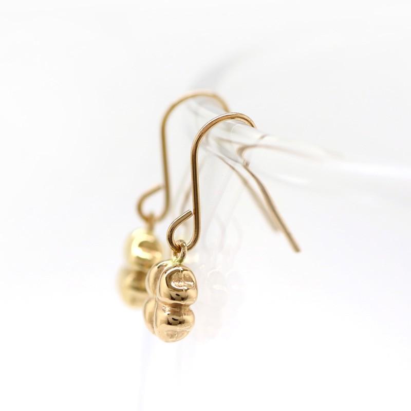 四葉のクローバー ピアス フックピアス アメリカンピアス クローバー
