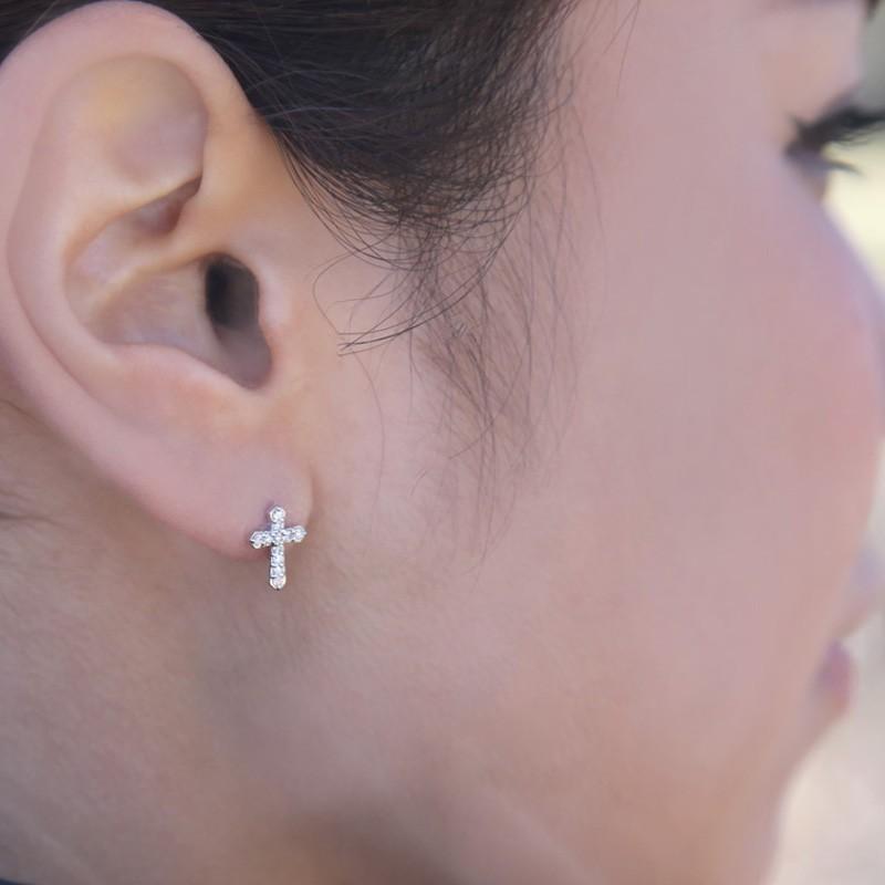 クロス ダイヤモンド ピアス 十字架 k18ゴールド k18ホワイトゴールド キャッチ付き レディース アクセサリーの画像