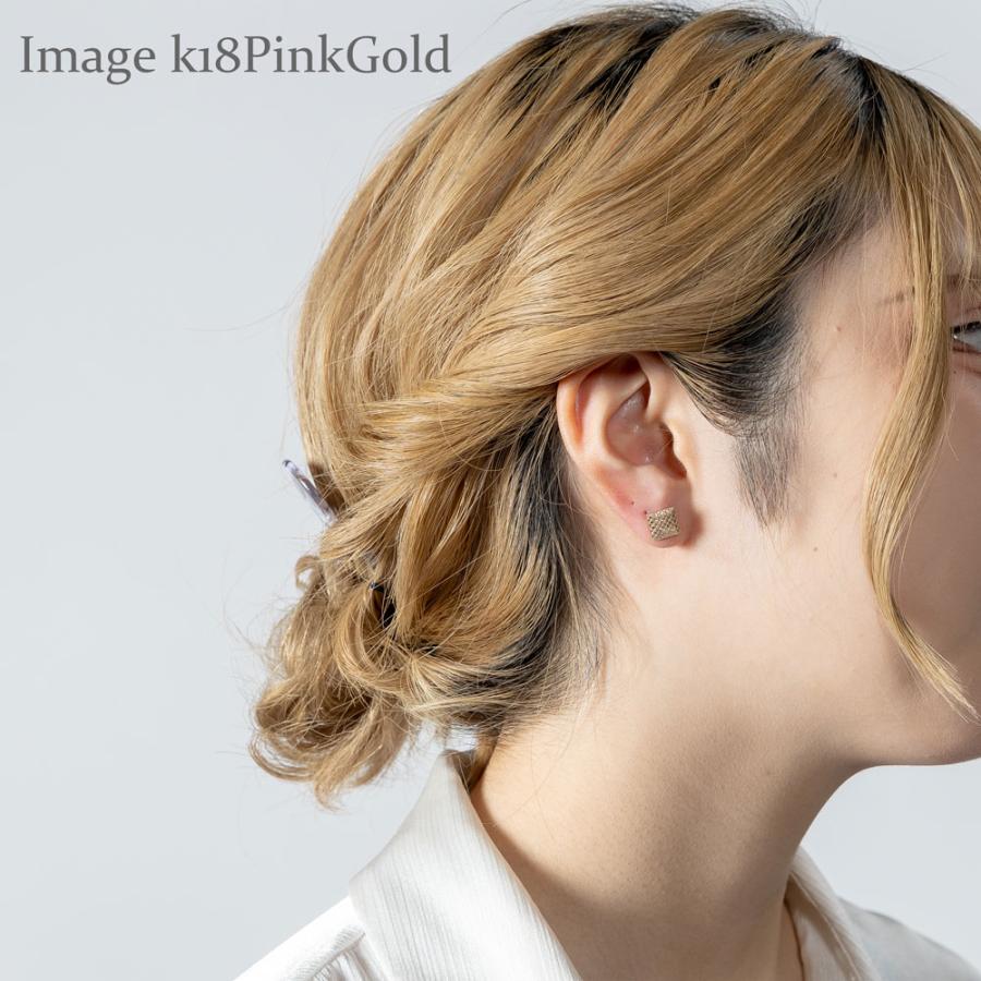 スクエア 四角 四角形 ピアス 地金 18金 k18 18k シンプル 地金 ヘアライン加工 マット加工の画像