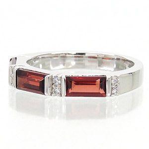指輪 ガーネット 1月誕生石 ダイヤモンド 0.08ct k18ゴールド 18金 レディース ジュエリー アクセサリーの画像