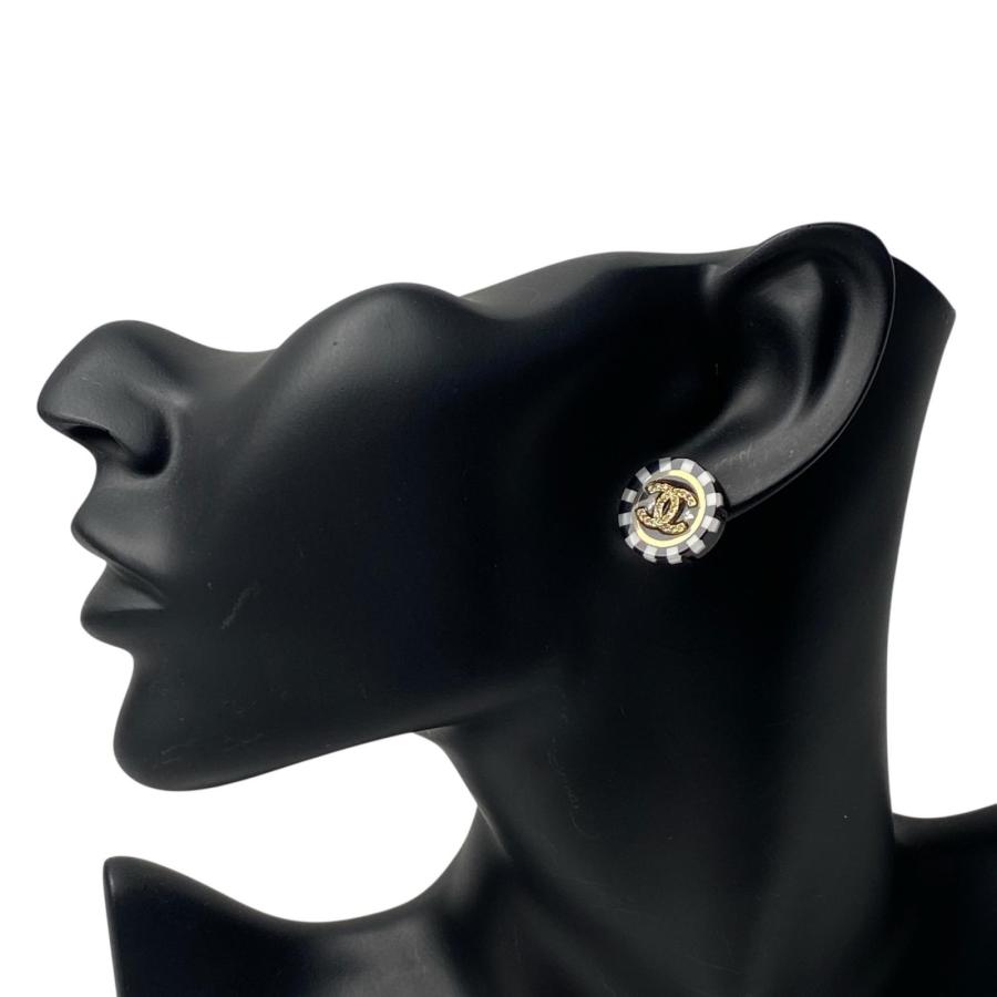CHANEL（シャネル） 美品 ピアス ココマーク サークル GP D23 C 