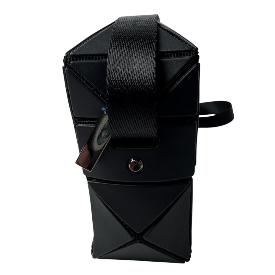 ISSEY MIYAKE（イッセイミヤケ） 美品 バオバオ ミニ ショルダーバッグ
