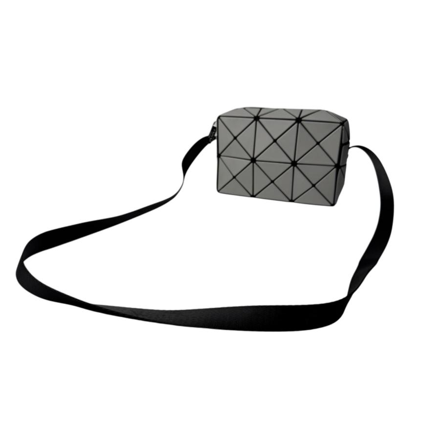 ISSEY MIYAKE（イッセイミヤケ） 美品 バオバオ BOA BOA ISSEY MIYAKE 