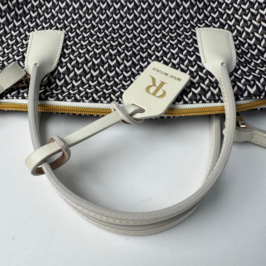 美品 ロベルタピエリ ROBERTA PIERI 2WAY ショルダーバッグ 