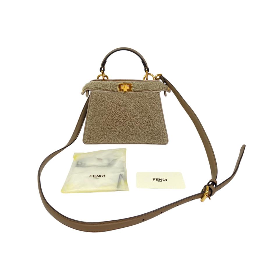 ブランクス 【中古】未使用 フェンディ FENDI レディース ピーカブー 