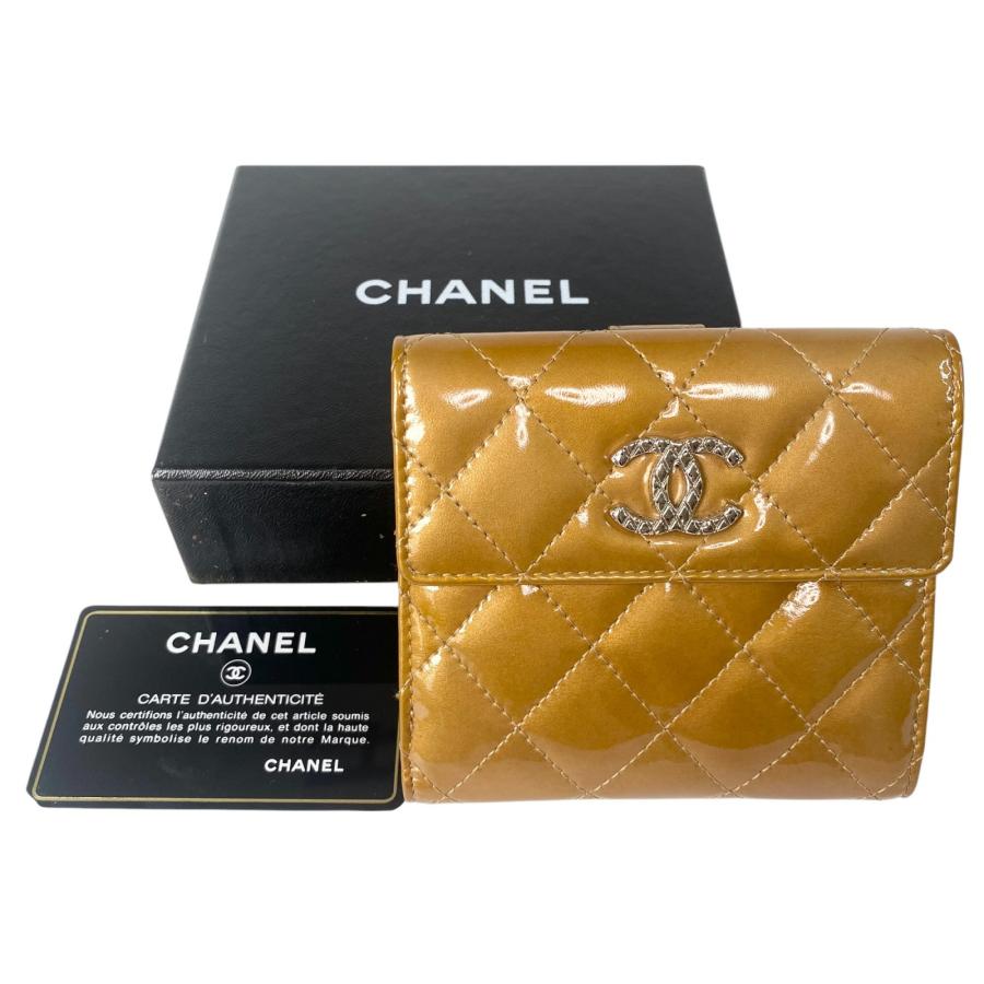 美品 シャネル CHANEL レディース ブリリアント コンパクト パテント  