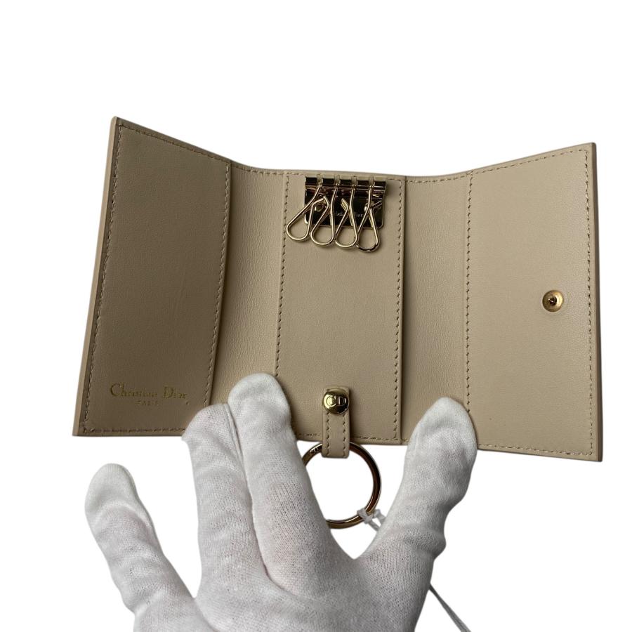 新品 ディオール DIOR レディース 30モンテーニュ アベニュー 4連 キーケース S21960BPZ_M52U/44-MA-0253 Christian Dior（クリスチャン・ディオール） 新品 ディオール DIOR