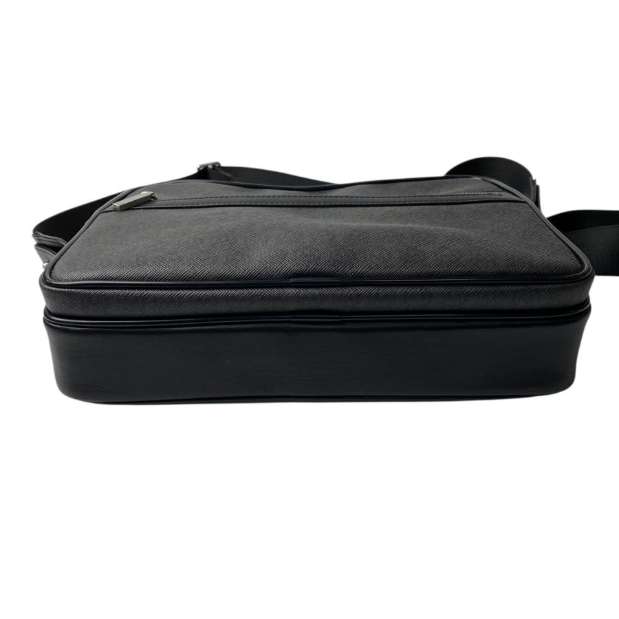 dunhill（ダンヒル） 美品 メンズ メッセンジャーバッグ ショルダー