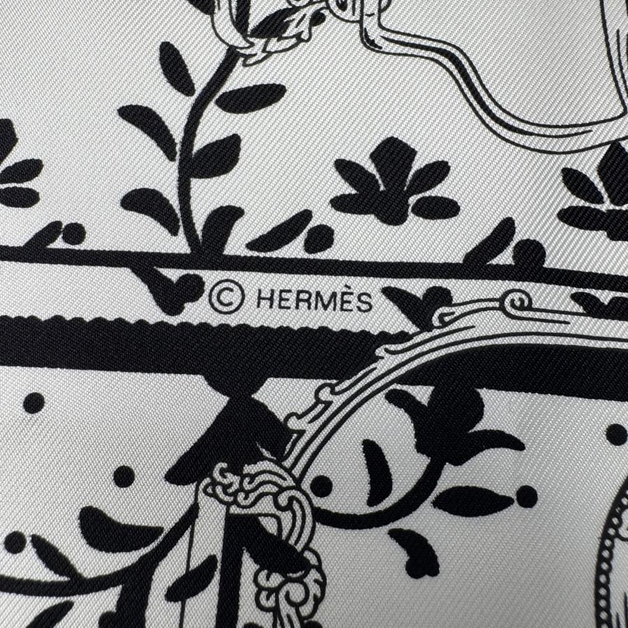 HERMES（エルメス） カレ55 鎧 ETRIERS BANDANA スカーフ レディース