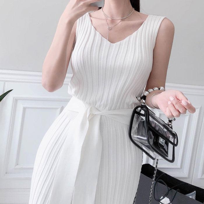 ワンピース ニット ニットワンピ 白 サマーニット レディース おしゃれ 白 ノースリーブ H07ks8 3072w エトワール神戸 通販 Yahoo ショッピング