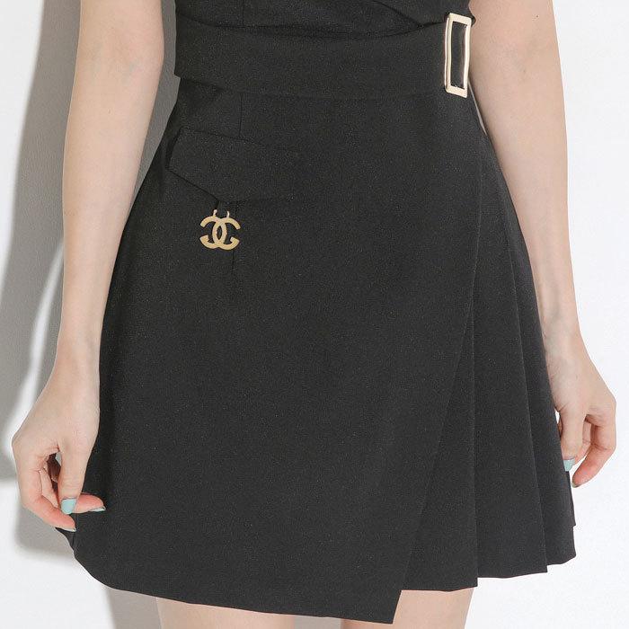 ノースリーブ フリル付き 黒ワンピース ノースリフリルVネックワンピース[品番：GORW0007931]｜GORGE