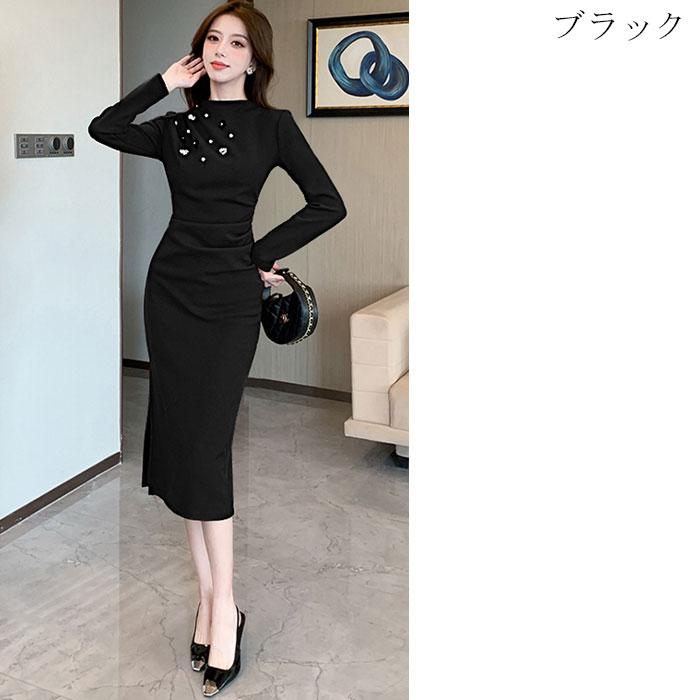 胸元ビジュー使い 膝下ミモレ丈 長袖スレンダーワンピース 黒 赤 胸元ビジュー使い 膝下ミモレ丈 長袖スレンダーワンピース 黒 赤