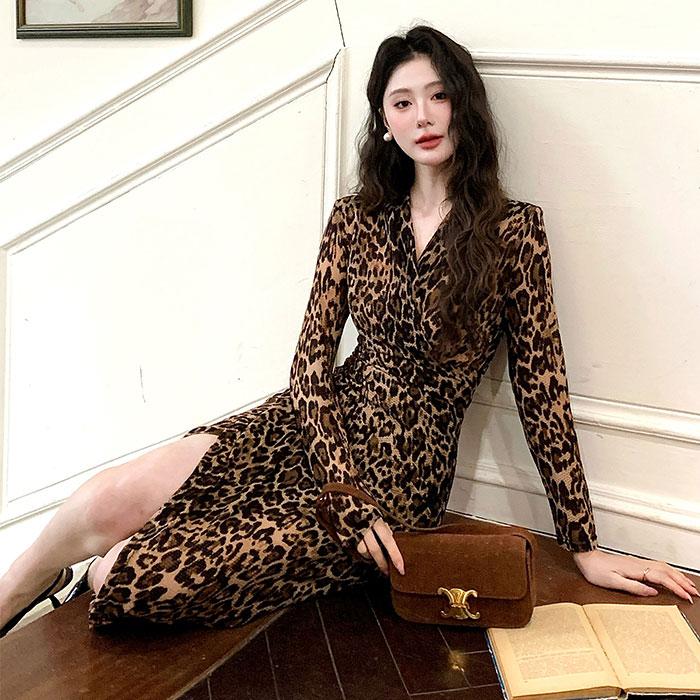 【新品 タグ付】SEZANE 小花柄 ロング スリット ワンピース ブラック系 1136255_24540039_k3.jpg