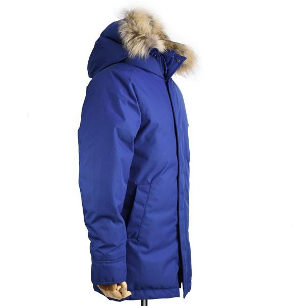 美品 ピレネックス 希少色 カンヌ ノーカラーダウンジャケット 青 美品 ピレネックス 希少色 カンヌ ノーカラーダウンジャケット 青