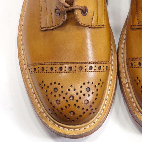 トリッカーズ TRICKER'S カントリーブーツコレクション 7046 イートン ７穴セミブローグブーツ 1001バーニッシュドカーフ  レッドダイナイトソール｜eton｜05