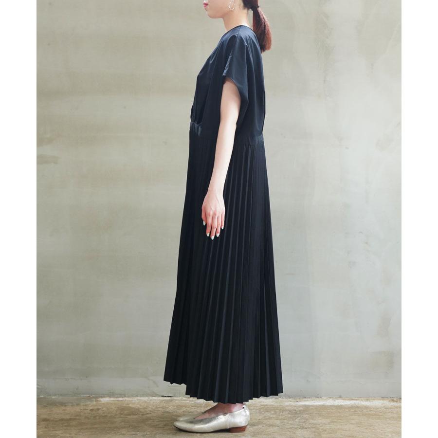 お値下げ完売品　ミズイロインド　プリーツロングワンピ　ブラウン 楽天市場】【sold out】mizuiro ind（ミズイロインド）プリーツ