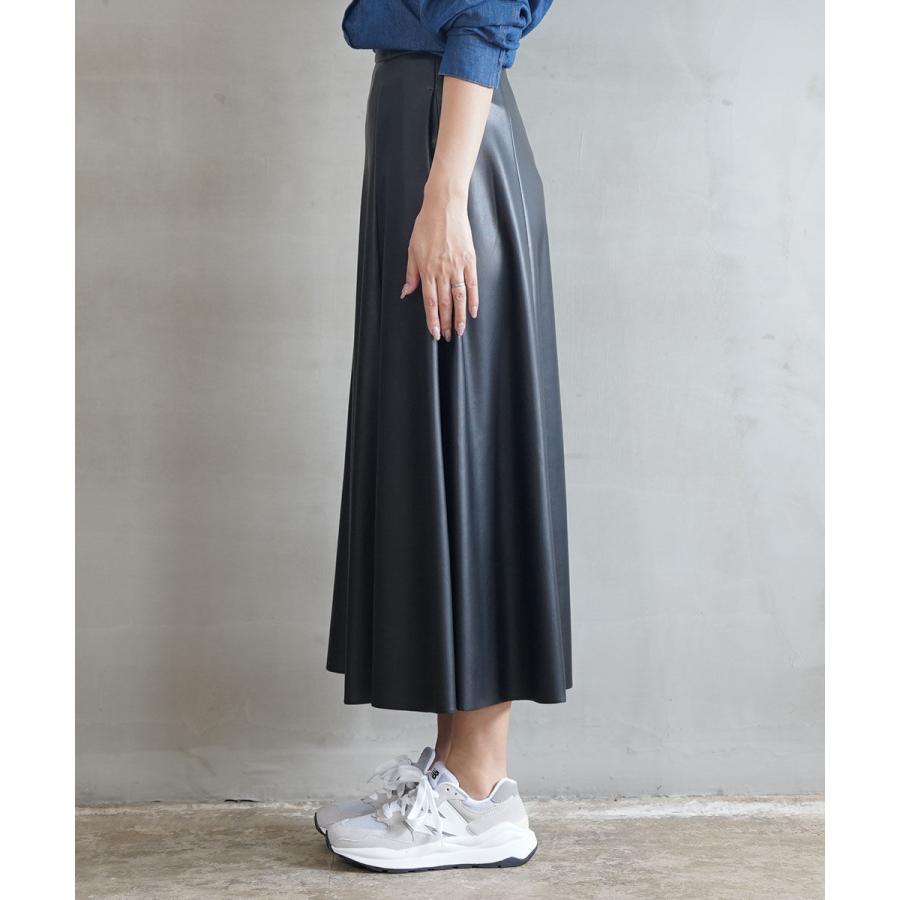 upperhights（アッパーハイツ） ヴィーガンレザー フレアスカート Sara