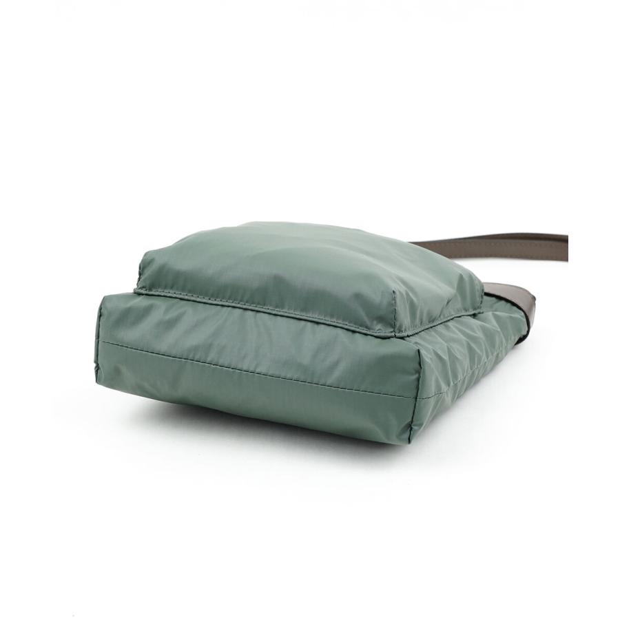 Felisi（フェリージ） サファリライン ナイロン ショルダーバッグ 23