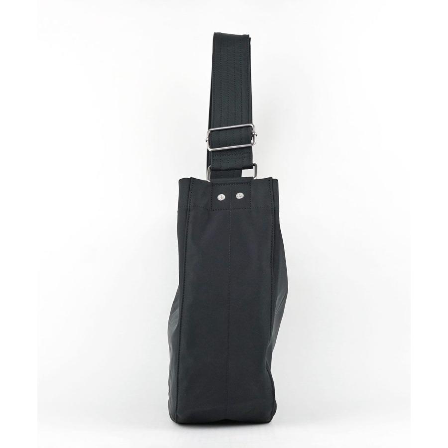 アー・ペー・セー BESACE JOURNAL-NYLON RECYCLE A.P.C. 2025秋冬新作
