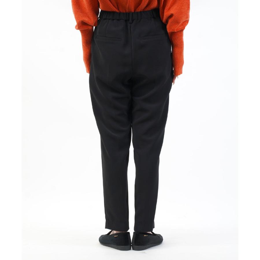 シニヨン チャーム付テーパードパンツ CHIGNON レディース 国内正規品