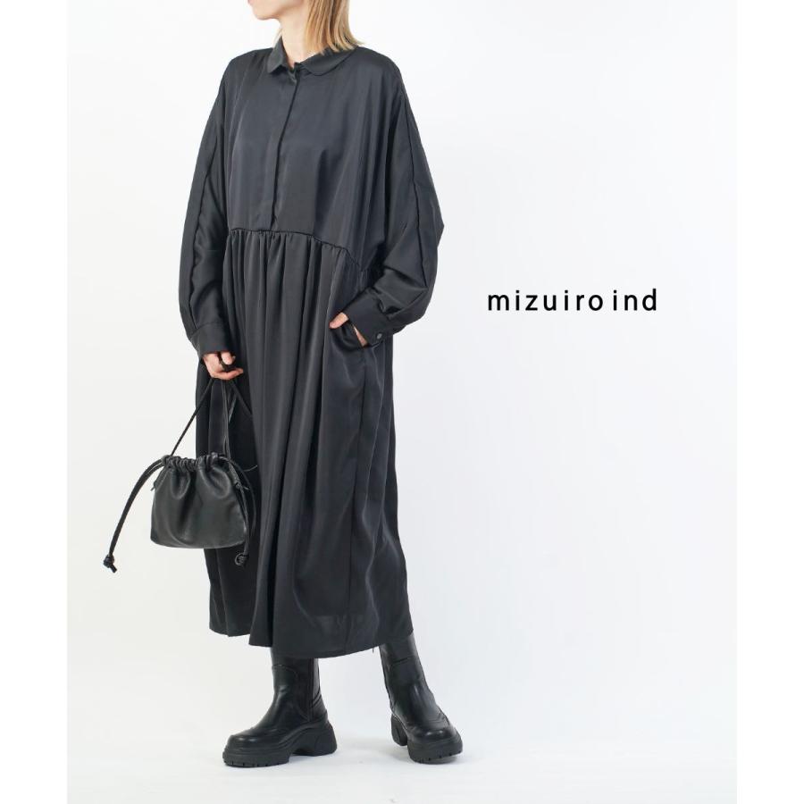 2024SS ミズイロインド　サテンラウンドカラーフロントフライワンピース　黒 ミズイロインド サテンラウンドカラーフロントフライワンピース