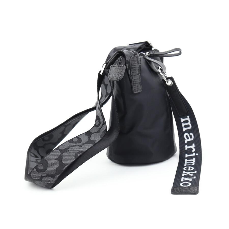 marimekko（マリメッコ） ショルダーバッグ ESSENTIAL BUCKET SOLID