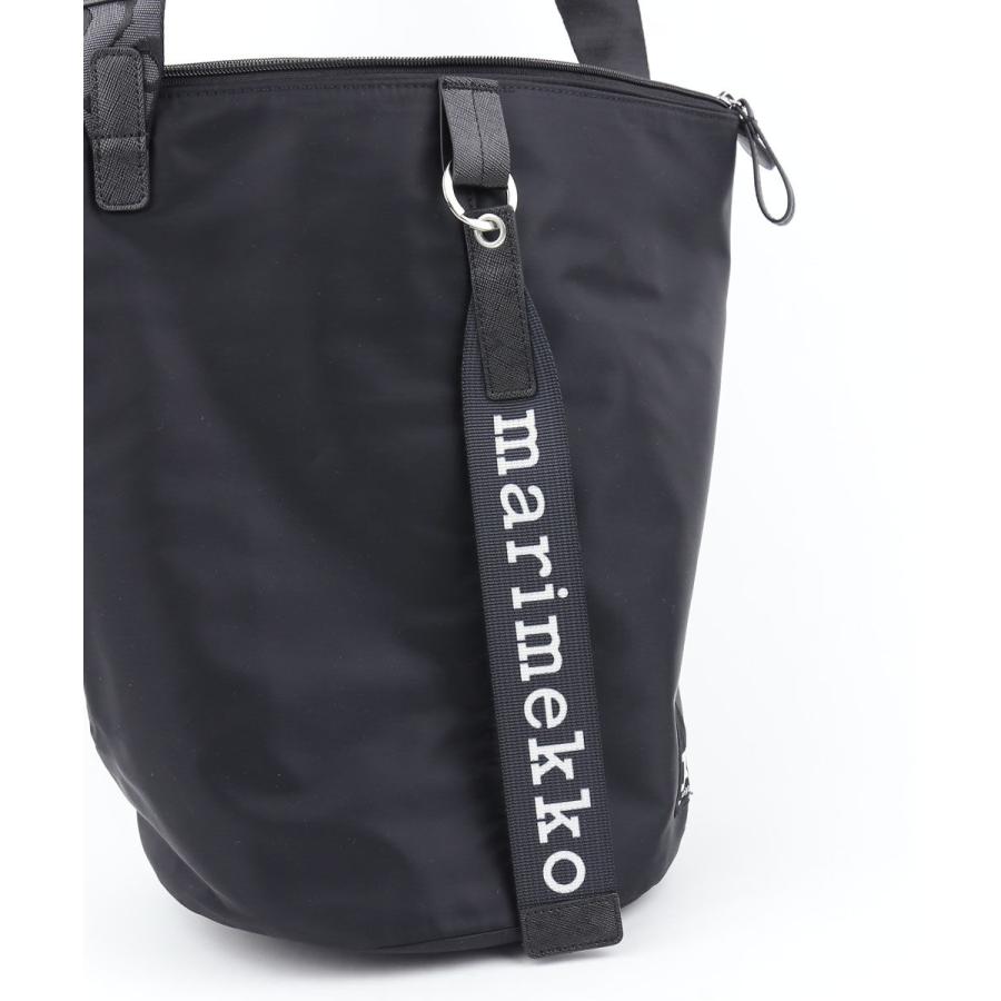 marimekko マリメッコ ショルダーバッグ ALL DAY BUCKET SOLID marimekko マリメッコ ショルダーバッグ ALL DAY BUCKET SOLID