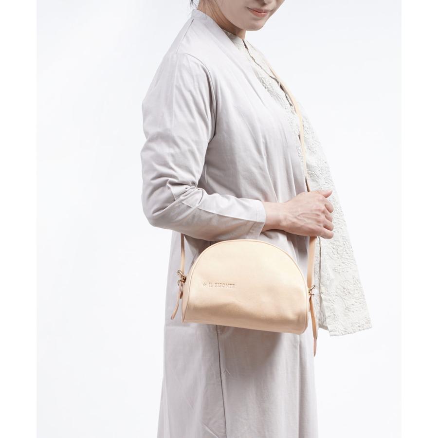 【美品】 イルビゾンテ クロスボディバッグ ショルダーバッグ レザー IL BISONTE（イルビゾンテ） クロスボディバッグ ショルダーバッグ