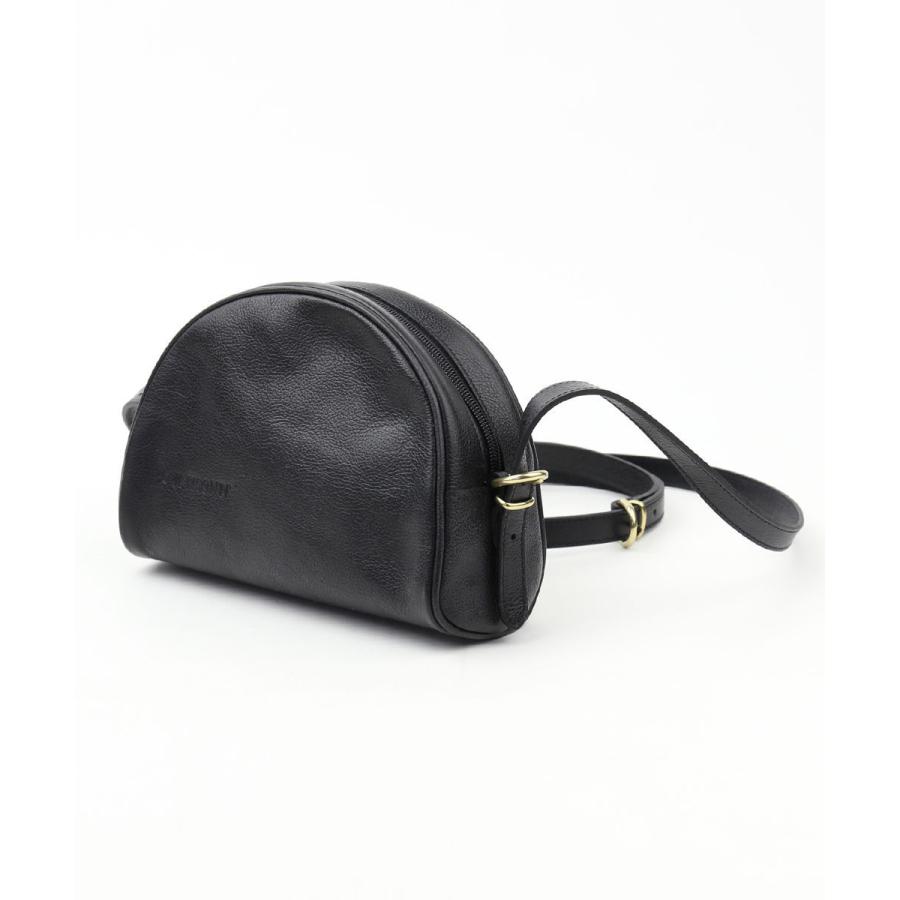 IL BISONTE（イルビゾンテ） クロスボディバッグ ショルダーバッグ