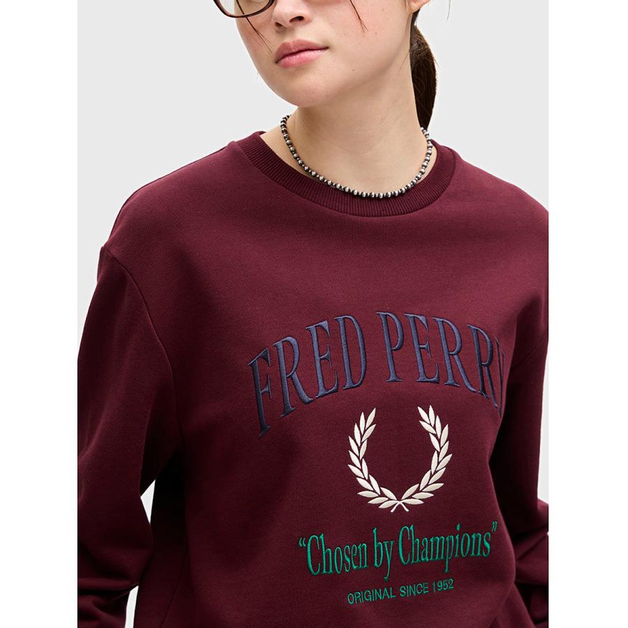 フレッドペリー Embroidered Champion Sweatshirt FRED PERRY