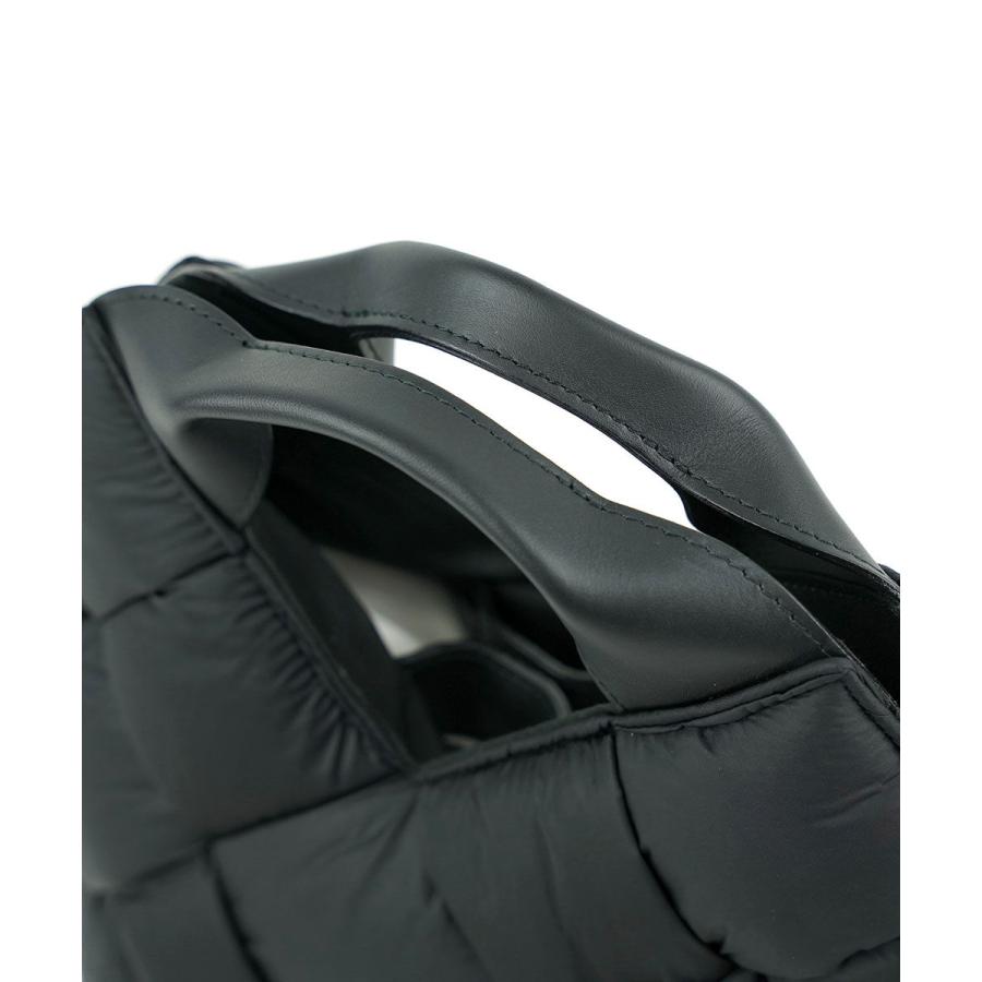 VIOLAd'ORO（ヴィオラドーロ） ELMO ナイロンンボンディングトート