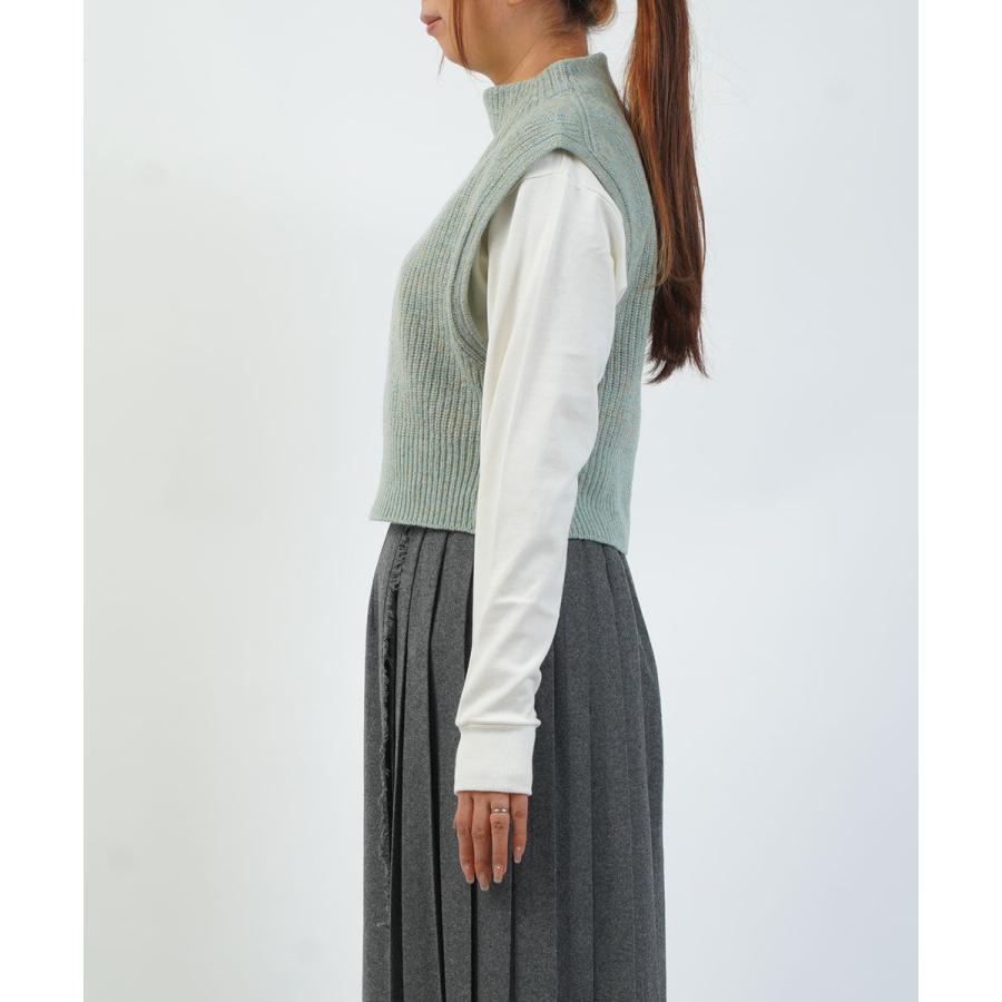 アンフィル ボトルネック ショートニットベスト unfil