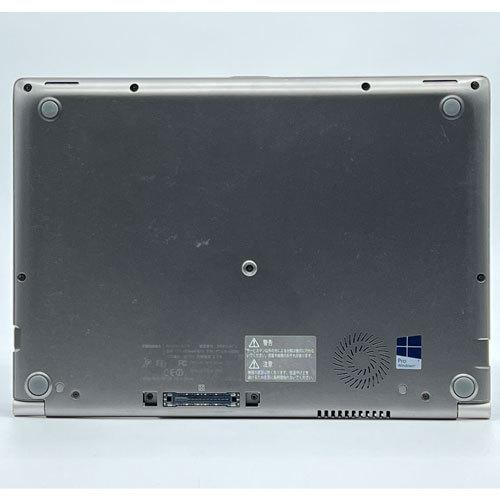 軽量薄型☆ dynabook R63 i3-4030U 8GB SSD128 dynabook（ダイナブック