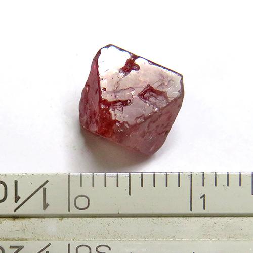 レア天然石レッドスピネル原石 ルース 置物 素材 LeDeSion ル・ド・シオン / 天然レッドスピネル 原石