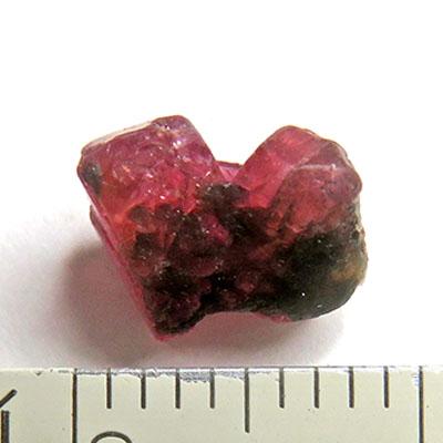 サファイア ウィンザーサファイア 結晶 原石 2.7ct タンザニア産 非