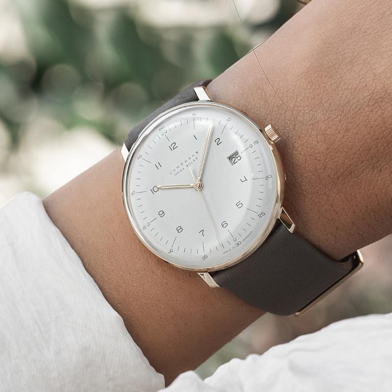 Junghans ユンハンス マックスビル メガソーラー 59 7324 02 Junghans ユンハンス マックスビル メガソーラー 59 7324 02