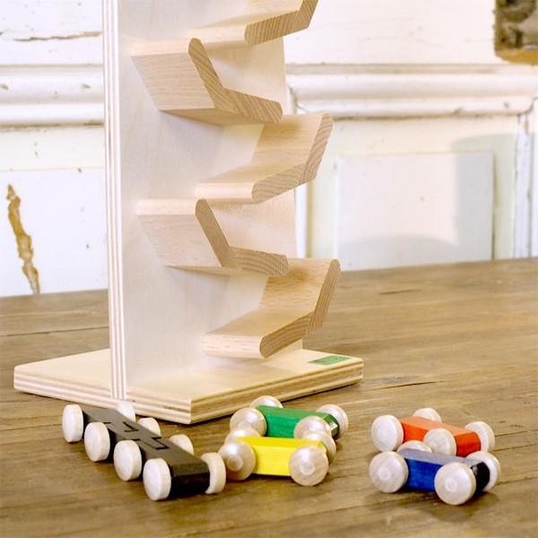 Beck ベック社 ジャンピングカートレイン : 木のおもちゃ ユーロバス