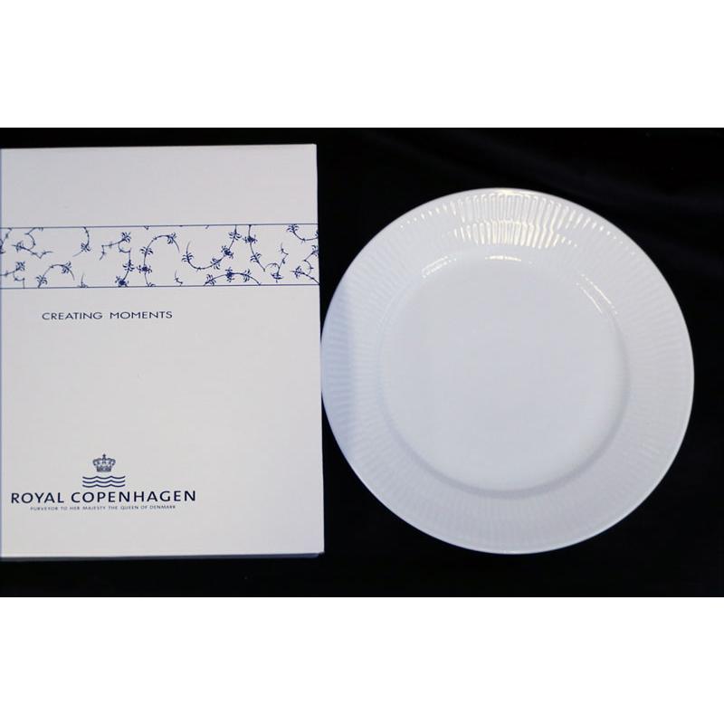 ROYAL COPENHAGEN（ロイヤルコペンハーゲン） ホワイトフルーテッド