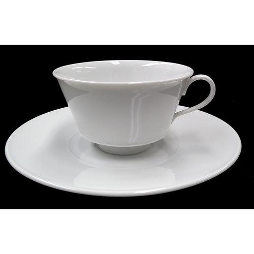 KPMベルリン 白磁 ウラニア ティーカップアンドソーサー 絵付け用にも