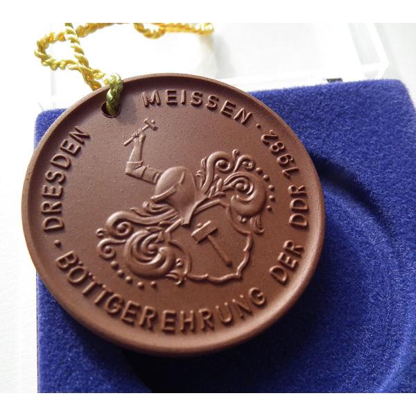 マイセン 磁器メダル1982年 マイセン磁器発明者ベドガー300周年記念 箱