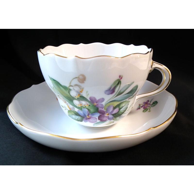 マイセン 自然主義フラワー すみれ スズランモチーフ 兼用カップアンド