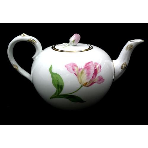 取りに来れる方限定！MEISSENのティーポット！ MEISSEN (マイセン) ティーポット 犬のいるポット が買取入荷いたし