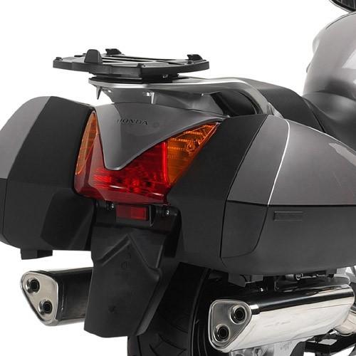 Givi Pan European St 1300 02 08 Topcase Holder Plate For Monokey Case Giv E215 ユーロダイレクト 通販 Yahoo ショッピング