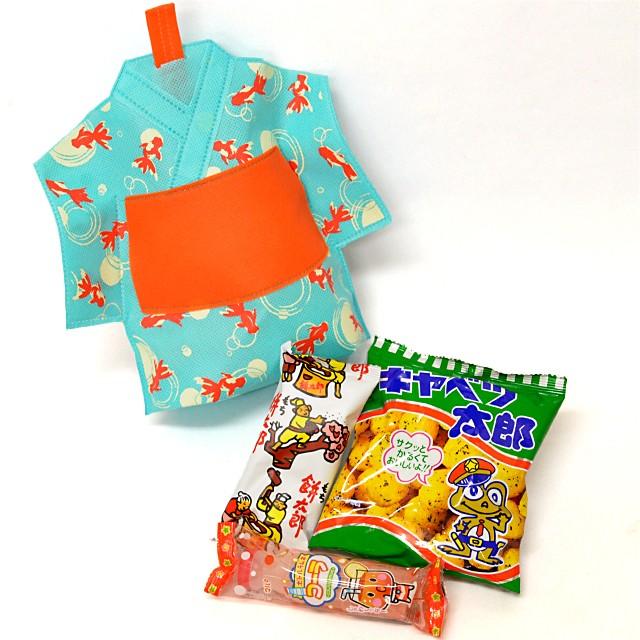 ラッピング袋入りお菓子詰め合わせ 浴衣（ゆかた）金魚柄 1個