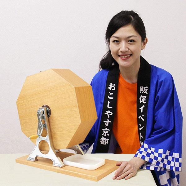 2500球用 木製ガラポン ハッピー抽選器 国産 [受皿付(赤もうせん付