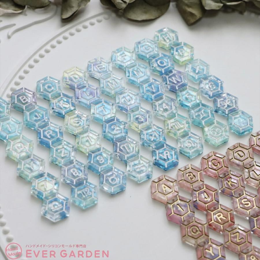 六角形 アルファベット シリコンモールド 穴あき 2枚セット レジン アクセサリー パーツ ネックレス イヤリング ピアス キーホルダー シリコン モ |  | 09